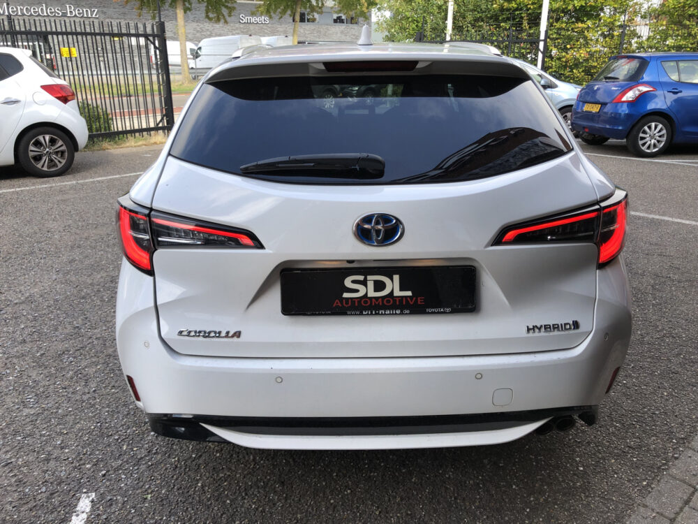 Toyota Corolla Touring Sports