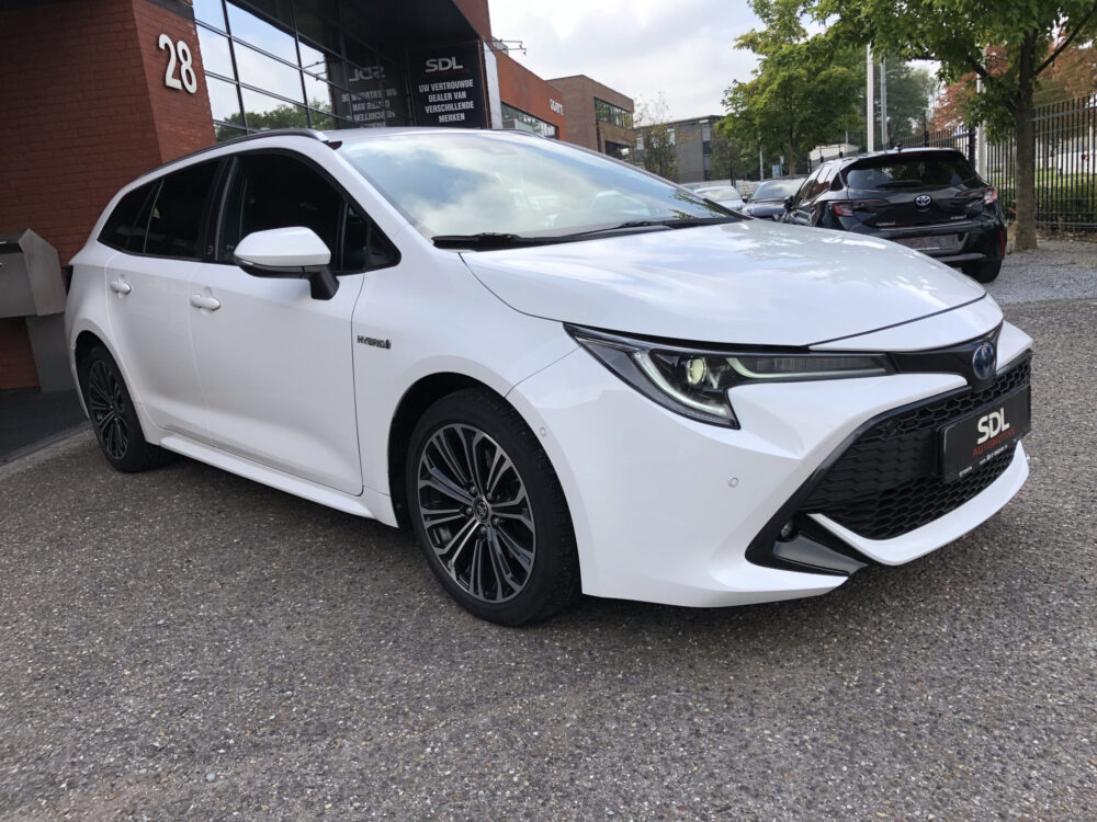 Toyota Corolla Touring Sports