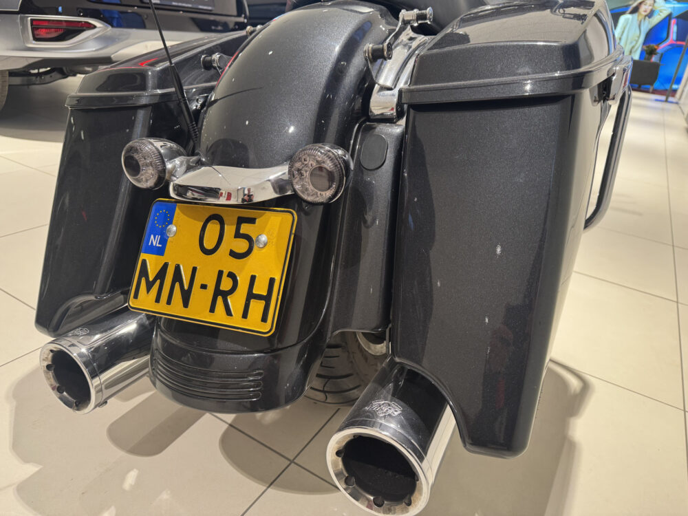 Harley-Davidson Array