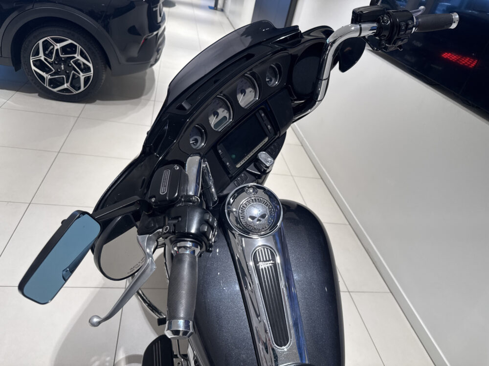 Harley-Davidson Array