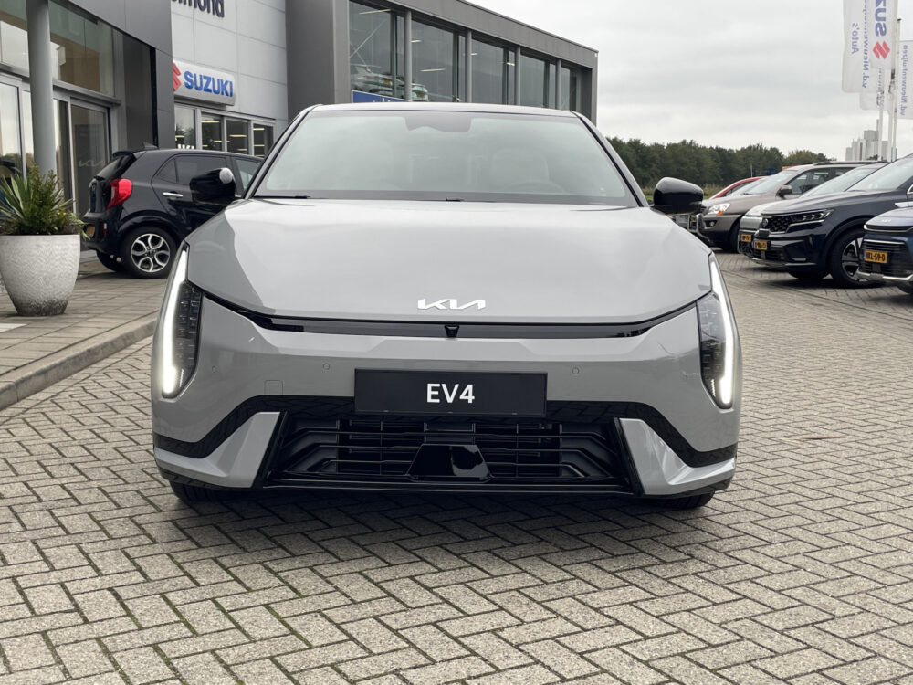 Kia EV4