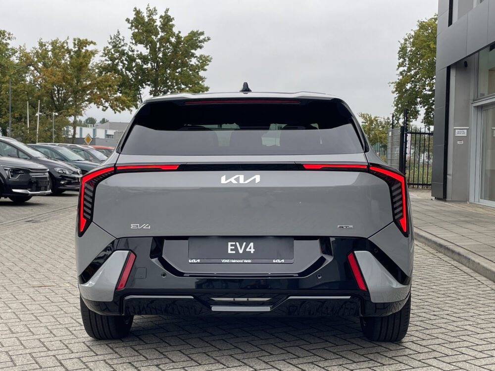 Kia EV4