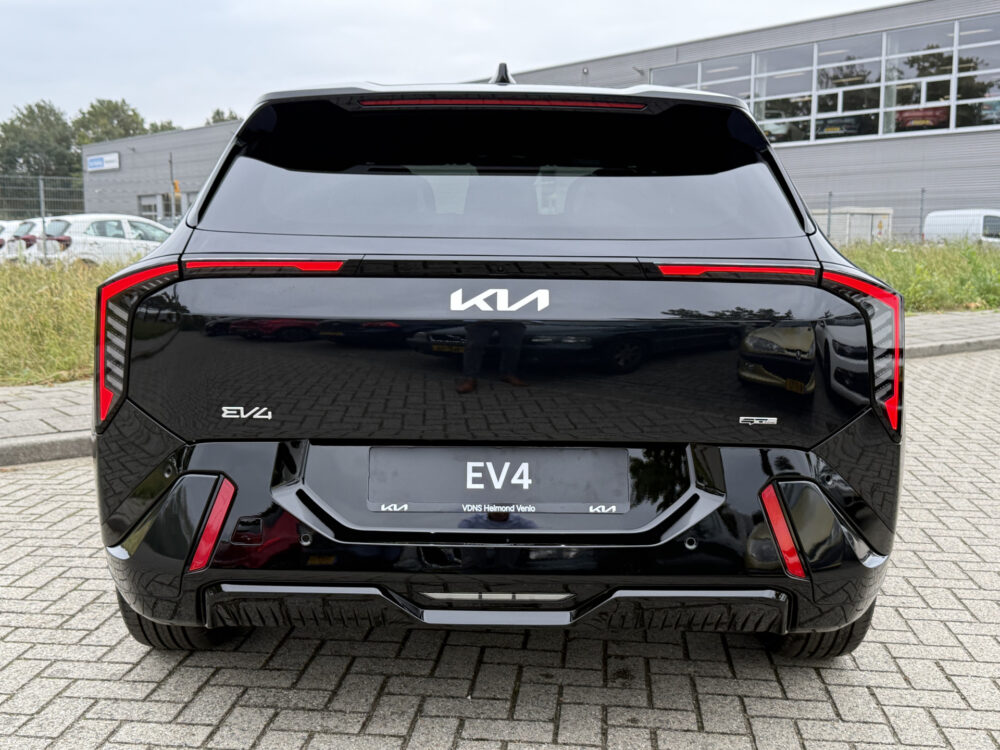 Kia EV4