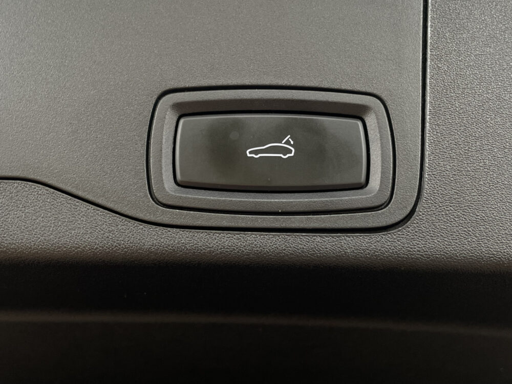 Porsche Taycan Cross Turismo