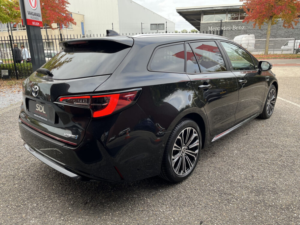 Toyota Corolla Touring Sports