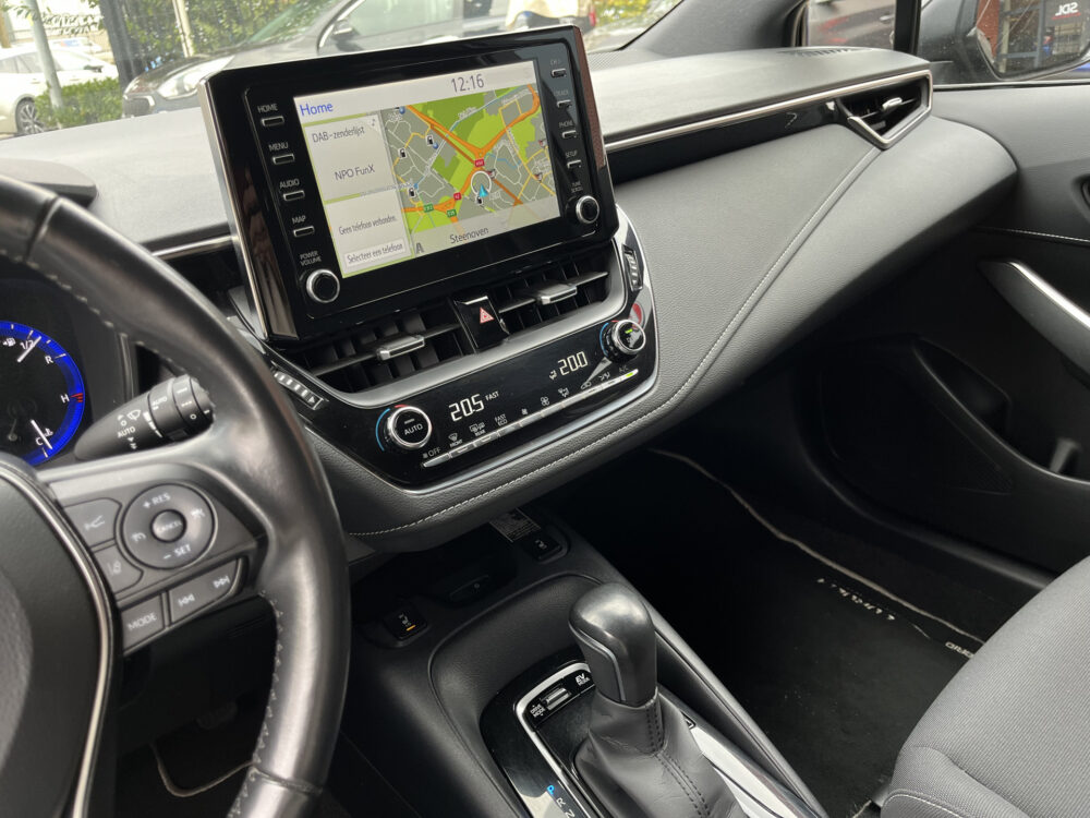 Toyota Corolla Touring Sports