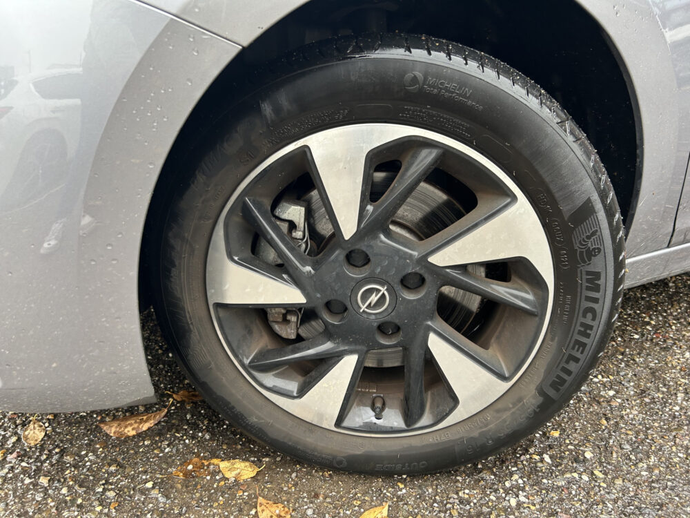 Opel CORSA-E