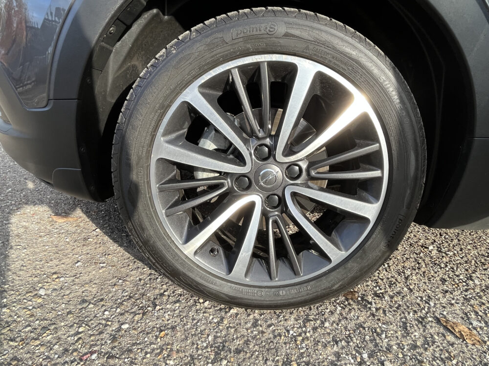 Opel Crossland X