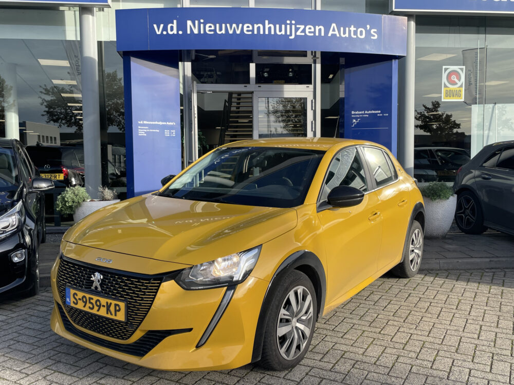 Peugeot e-208