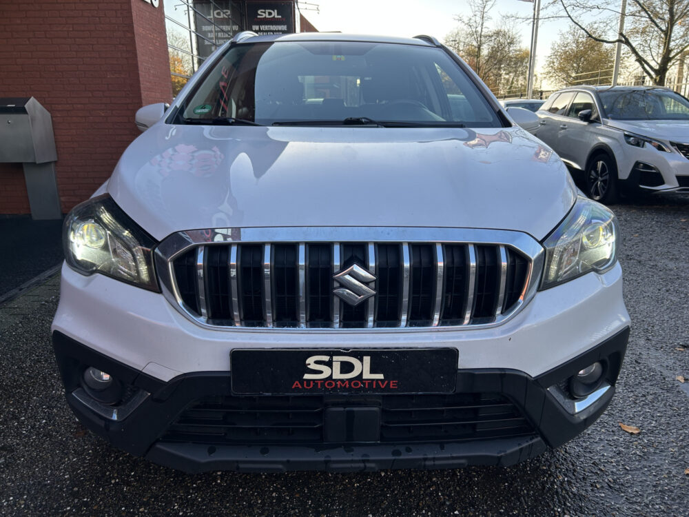 Suzuki S-Cross