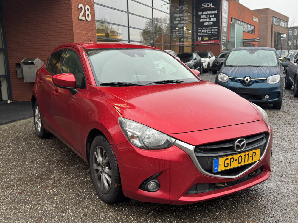 Mazda 2