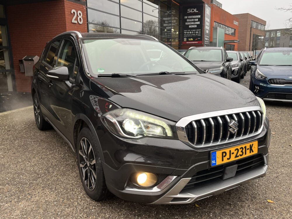 Suzuki S-Cross