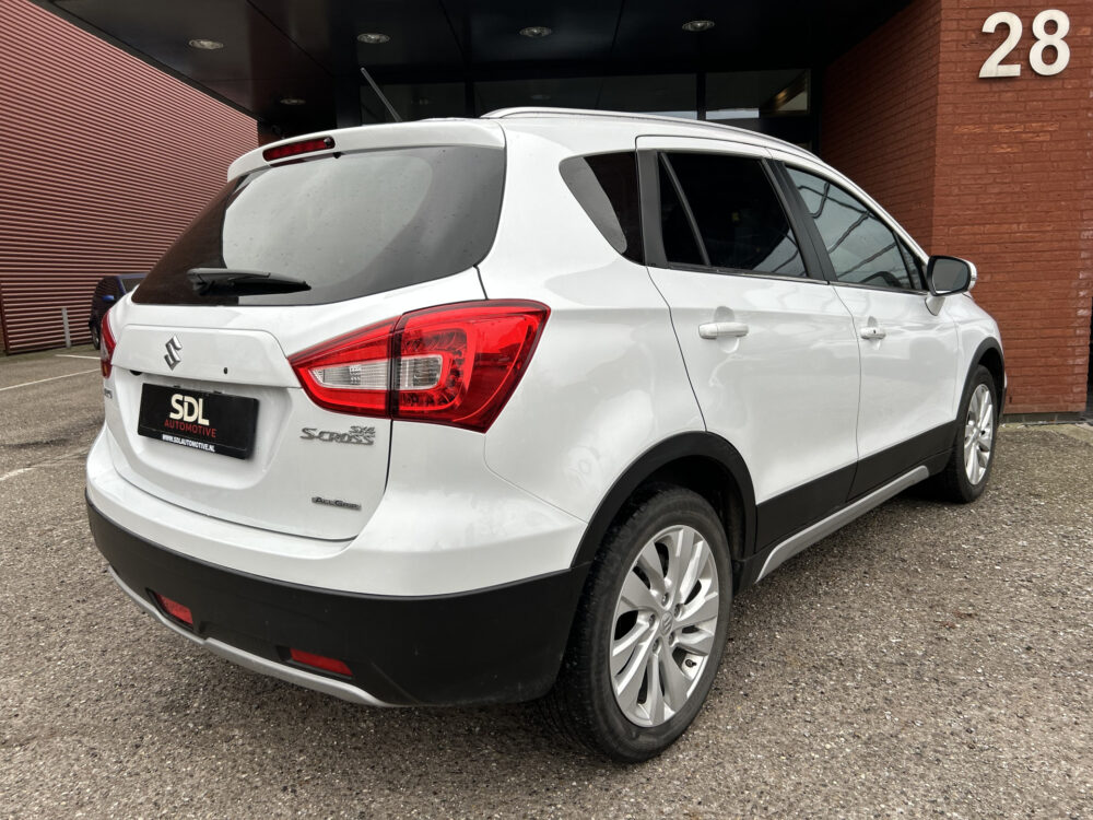Suzuki S-Cross