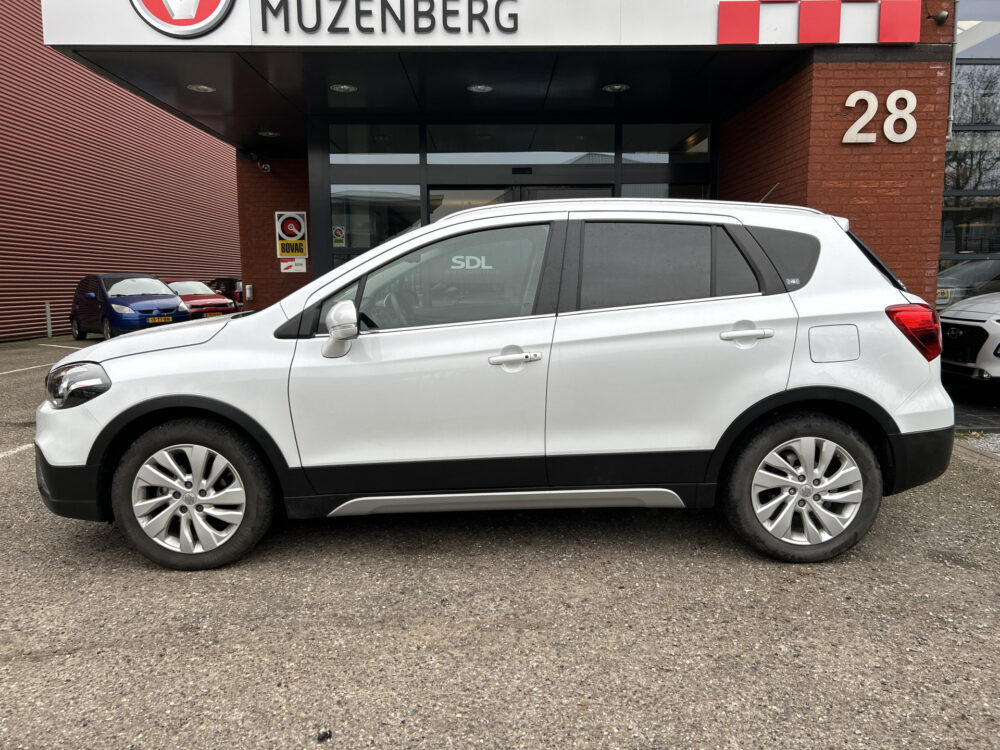Suzuki S-Cross