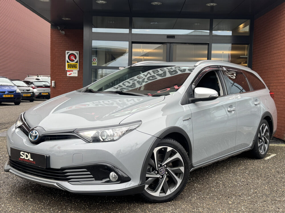 Toyota Auris Touring Sports