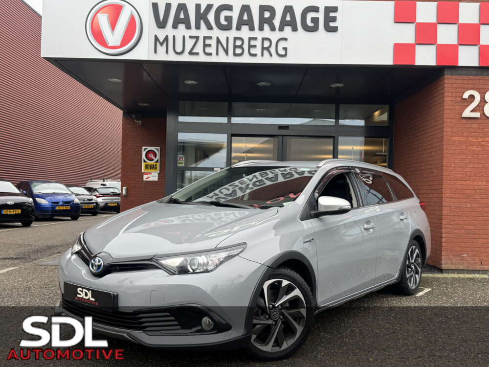 Toyota Auris Touring Sports