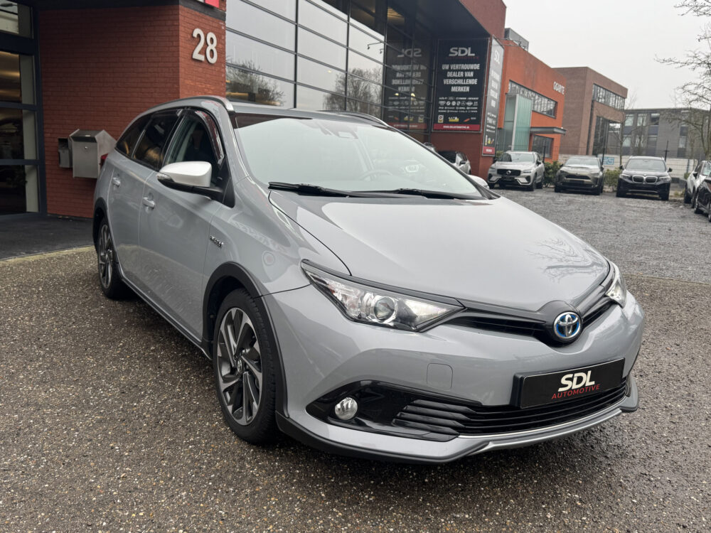 Toyota Auris Touring Sports