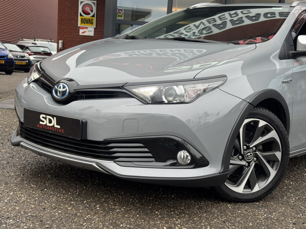 Toyota Auris Touring Sports