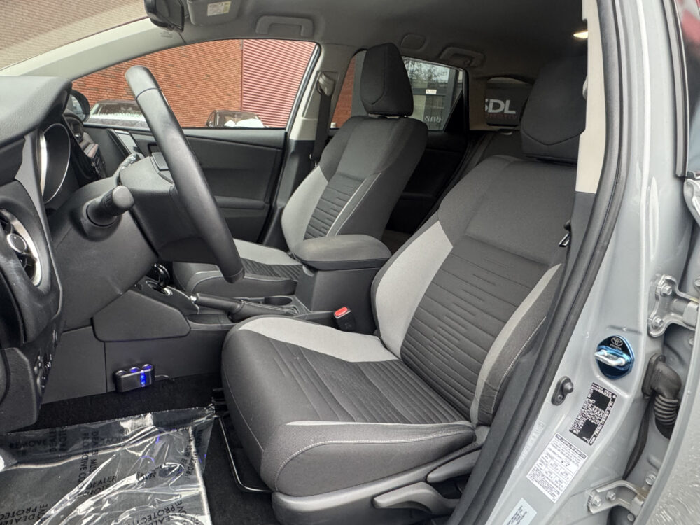 Toyota Auris Touring Sports