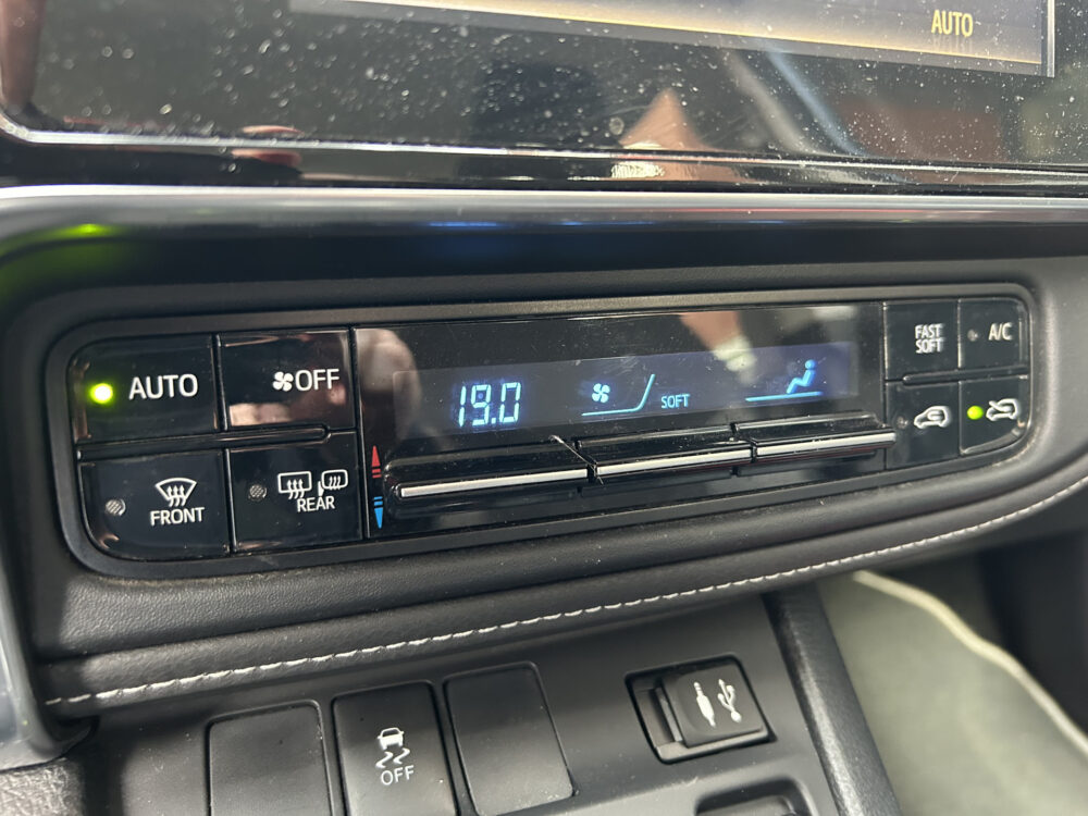 Toyota Auris Touring Sports