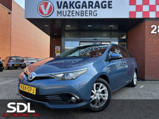 Toyota Auris Touring Sports