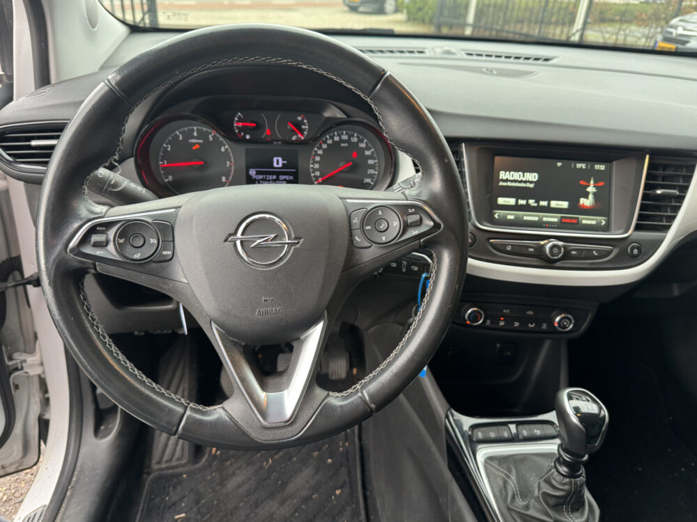 Opel Crossland X