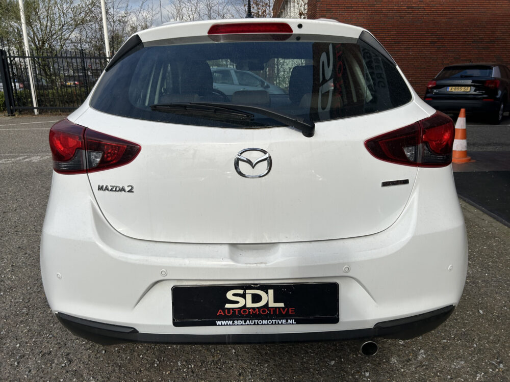 Mazda 2