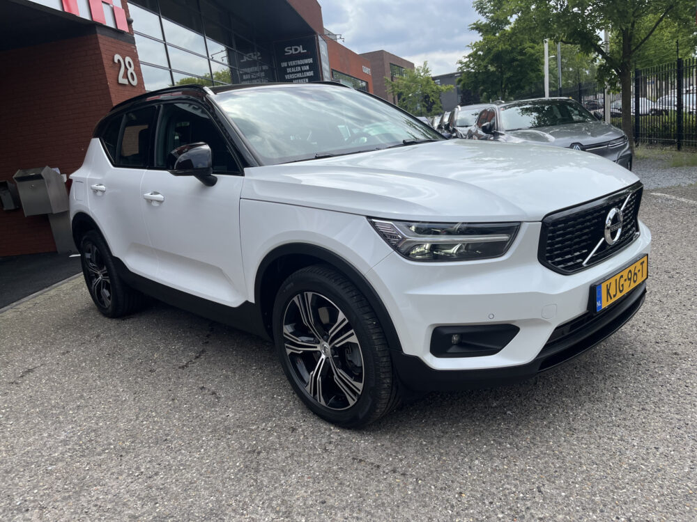 Volvo XC40