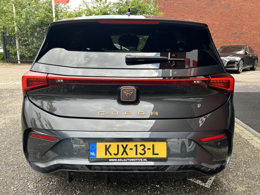 CUPRA Born