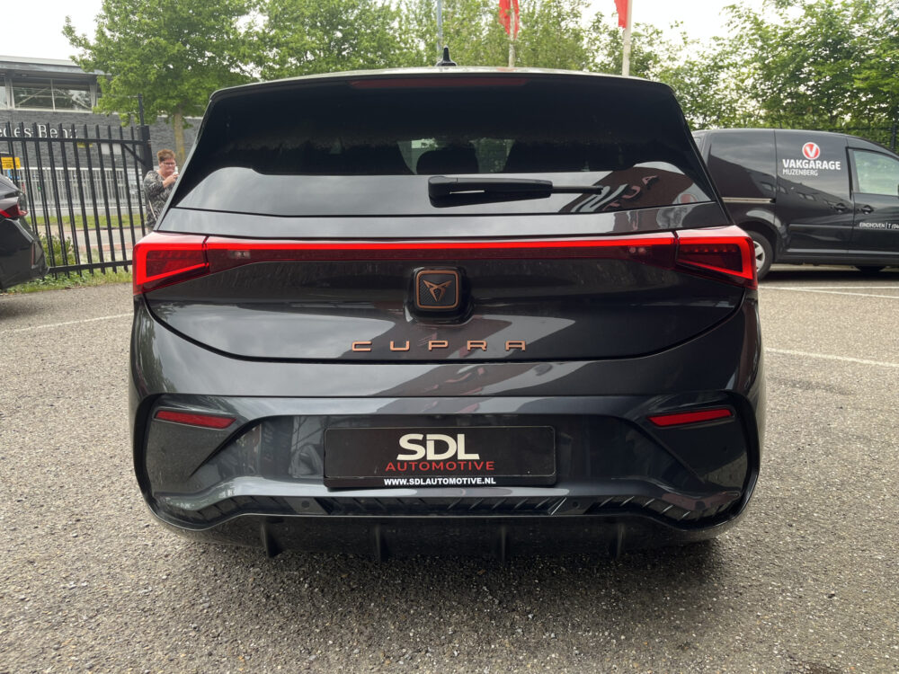 CUPRA Born