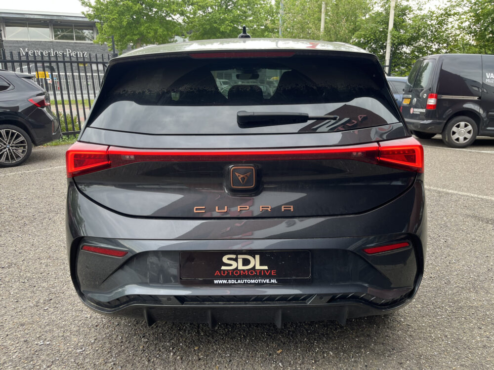 CUPRA Born