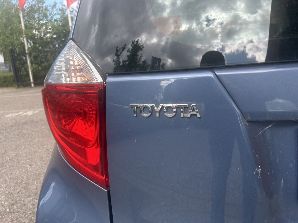 Toyota Verso-S