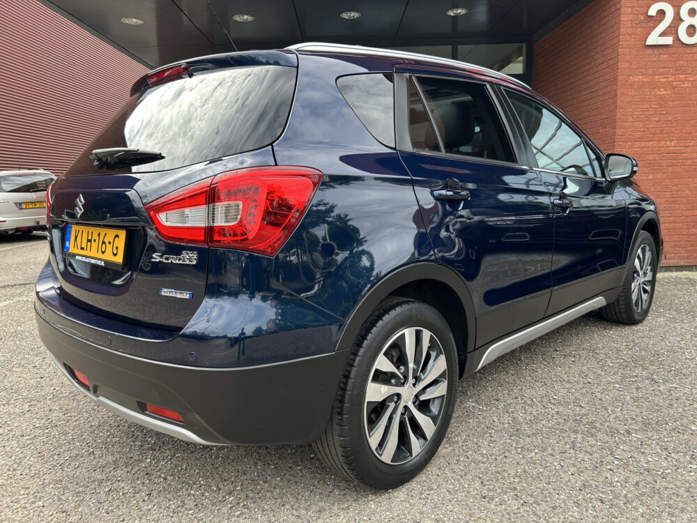 Suzuki S-Cross