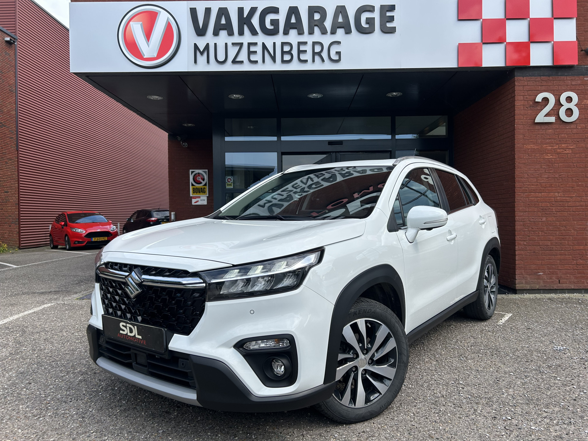 Suzuki S-Cross