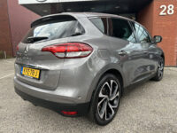 54523297-renault-scenic-2017