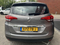54523297-renault-scenic-2017