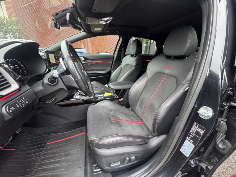 Kia ProCeed
