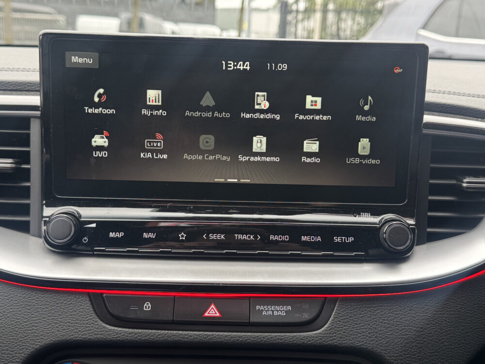 Kia ProCeed
