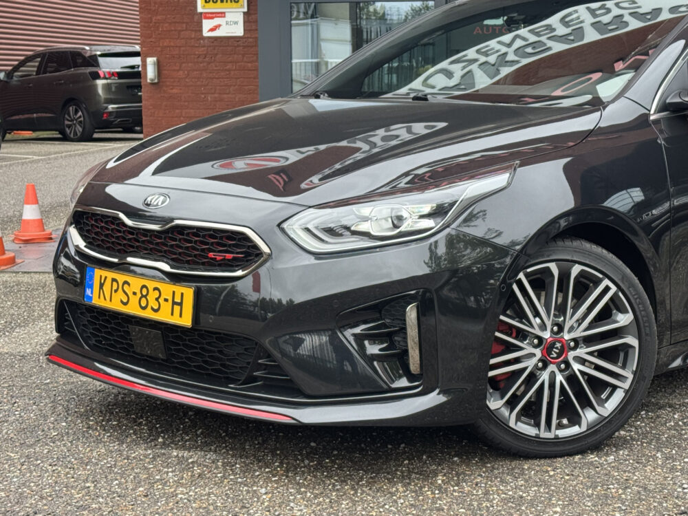 Kia ProCeed