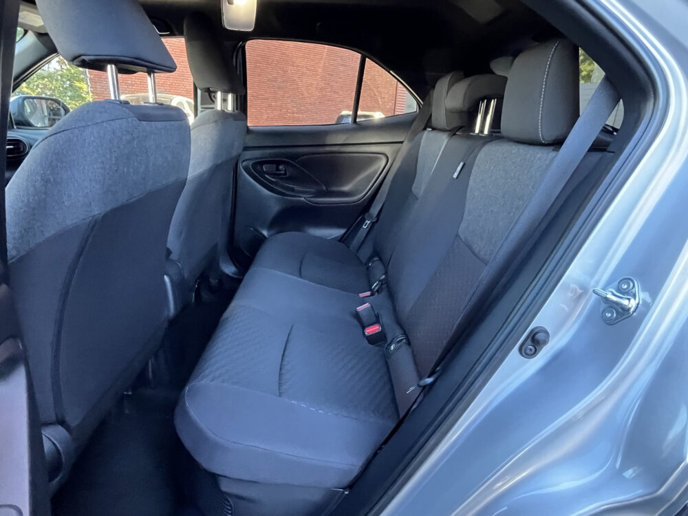 55357587-toyota-yaris-cross-2025