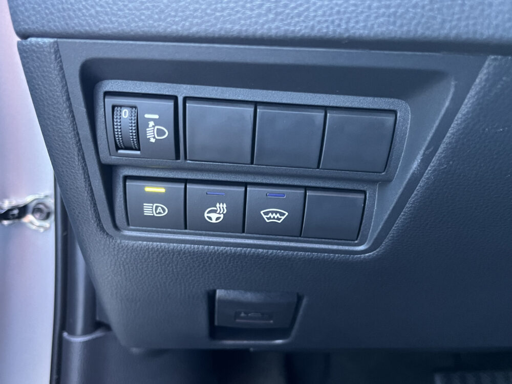55357587-toyota-yaris-cross-2025