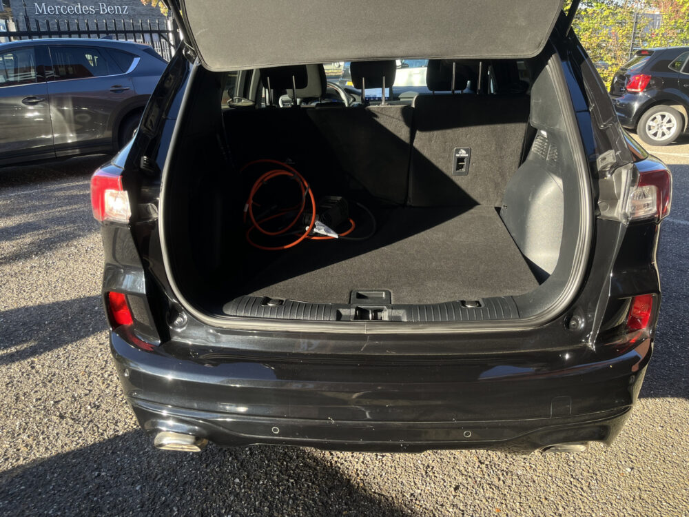 55502915-ford-kuga-2022