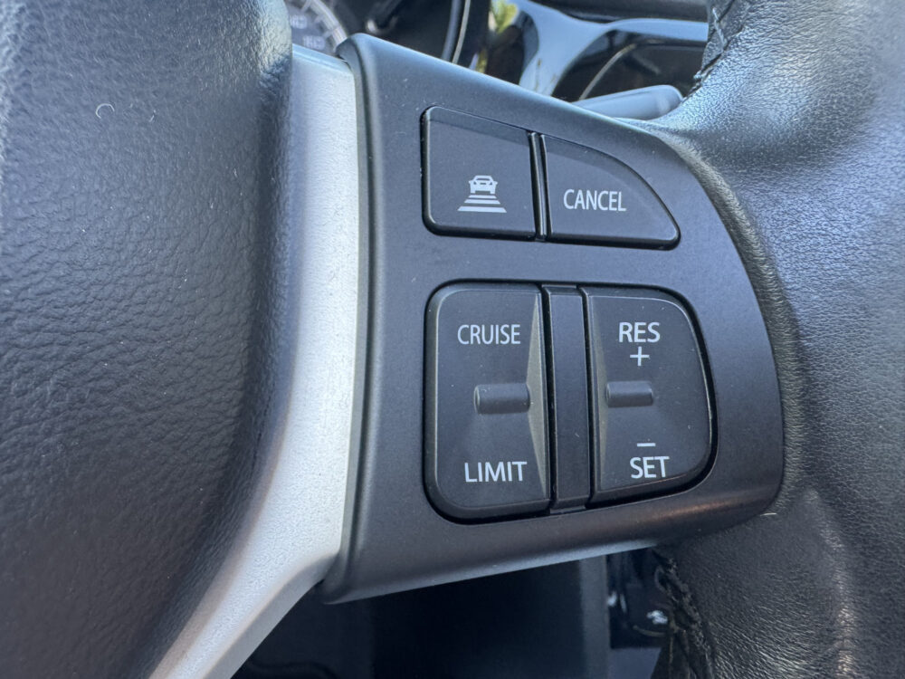 55503155-suzuki-vitara-2015