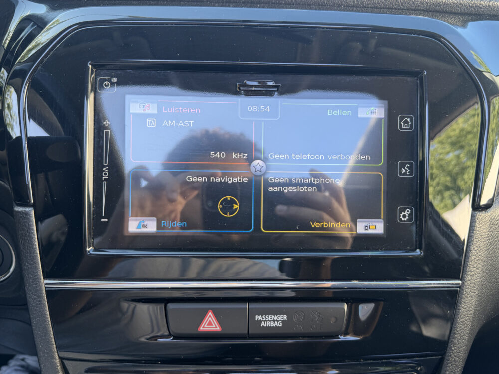 55503155-suzuki-vitara-2015