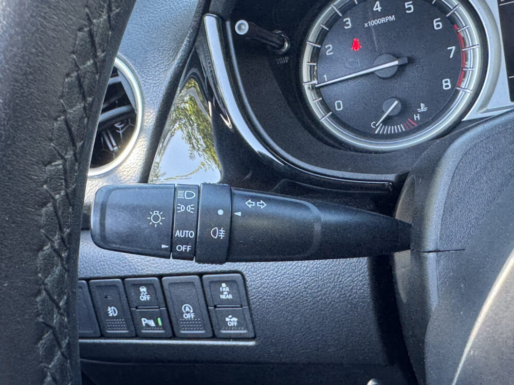 55503155-suzuki-vitara-2015