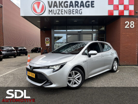 55723313-toyota-corolla-2019