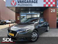 55728017-mazda-3-2018