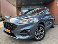 55869979-ford-kuga-2022
