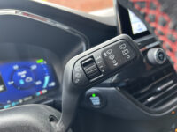 55869979-ford-kuga-2022