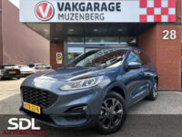 55869979-ford-kuga-2022